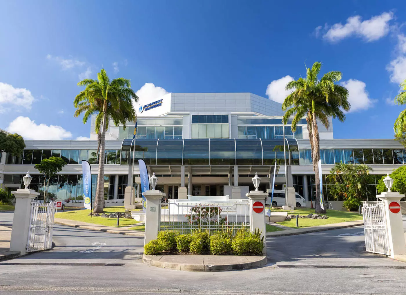 Ross University School of Medicine (RUSM)